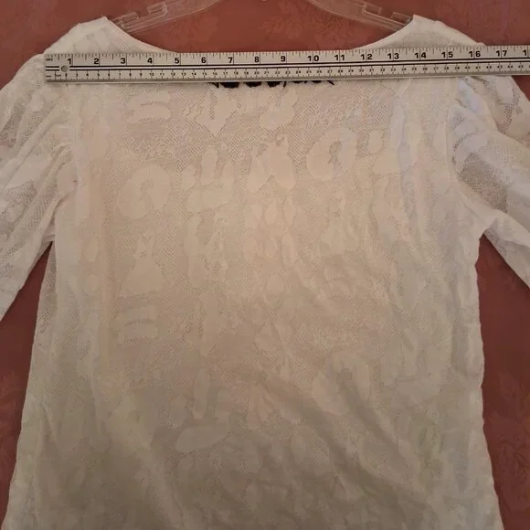 NWOT Aventures des Toiles Women’s White Ruffle Lined Blouse Top ¾ Sleeve 6 - Picture 8 of 11